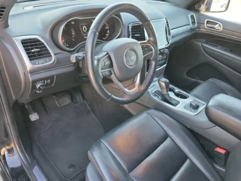More photos of 2022 Jeep Grand Cherokee WK Limited at Step One Chevrolet, AL