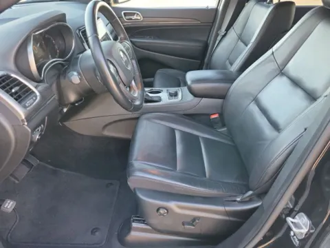 More photos of 2022 Jeep Grand Cherokee WK Limited at Step One Chevrolet, AL