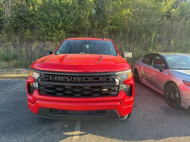 2022 Chevrolet Silverado 1500 Custom photo 3