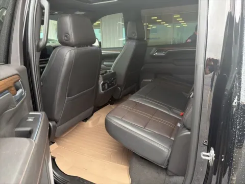 More photos of 2022 Chevrolet Silverado 1500 High Country at Step One Chevrolet, AL
