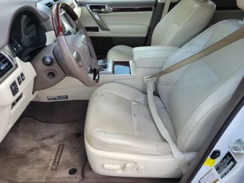 More photos of 2014 Lexus GX 460 Luxury at Step One Chevrolet, AL