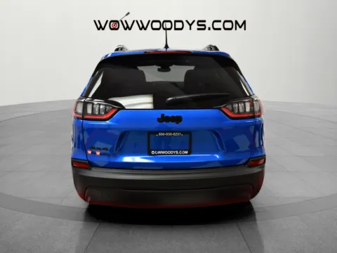 More photos of 2023 Jeep Cherokee Altitude Lux at MAG CDJR, MO