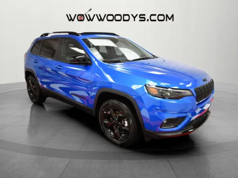 Another view of 2023 Jeep Cherokee Altitude Lux for sale in Chillicothe, MO at MAG CDJR