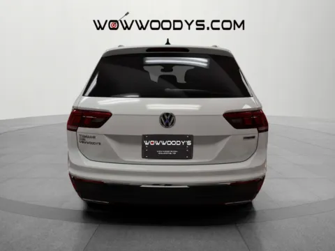 More photos of 2019 Volkswagen Tiguan SEL Premium at MAG CDJR, MO