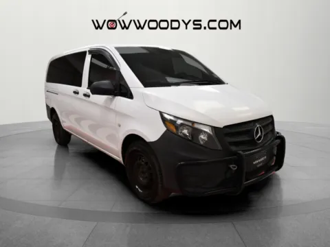 More photos of 2017 Mercedes-Benz Metris Passenger Van Passenger at MAG CDJR, MO