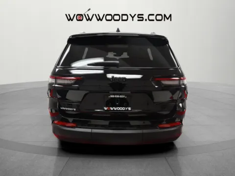 More photos of 2025 Jeep Grand Cherokee L Limited at MAG CDJR, MO