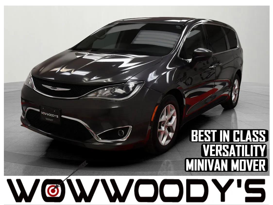 2023 Chrysler Pacifica Touring L for sale in Chillicothe, MO