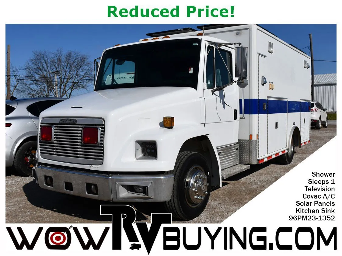 1996 Freightliner FL60 Ambulance Conversion for sale in Chillicothe, MO