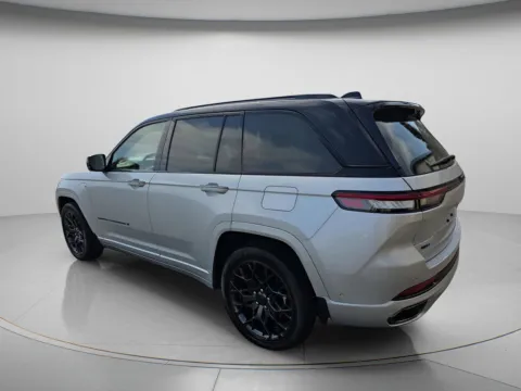 More photos of 2024 Jeep Grand Cherokee 4xe Summit Reserve at MAG CDJR, MO