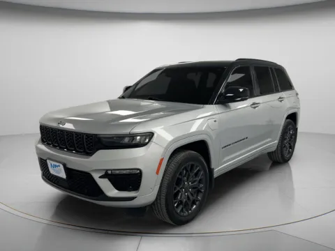 More photos of 2024 Jeep Grand Cherokee 4xe Summit Reserve at MAG CDJR, MO