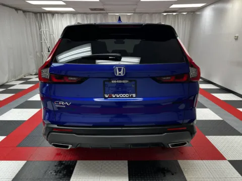 More photos of 2024 Honda CR-V Hybrid Sport-L at MAG CDJR, MO