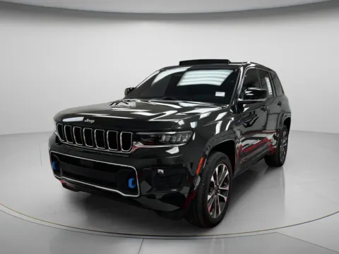 More photos of 2024 Jeep Grand Cherokee 4xe Overland at MAG CDJR, MO