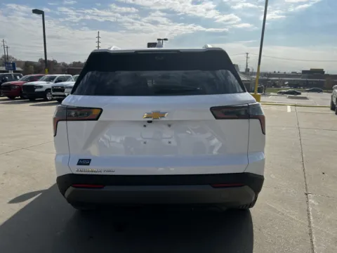 More photos of 2025 Chevrolet Equinox AWD LT at MAG CDJR, MO