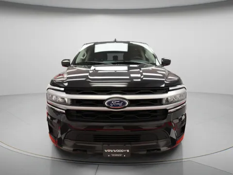 Another view of 2022 Ford Expedition XLT for sale in Chillicothe, MO at MAG CDJR