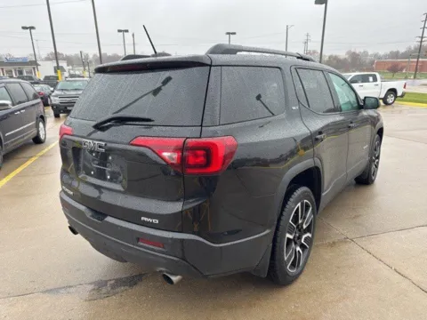 More photos of 2019 GMC Acadia SLT at MAG CDJR, MO