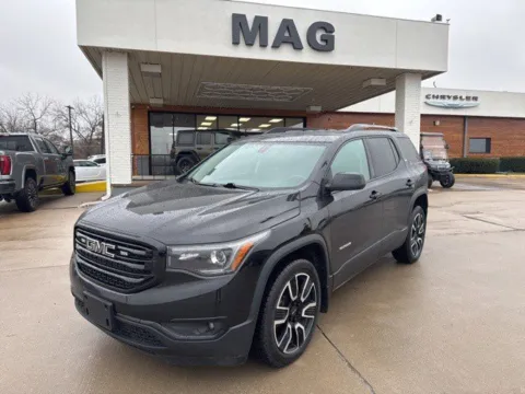Black 2019 GMC Acadia SLT for sale in Chillicothe, MO