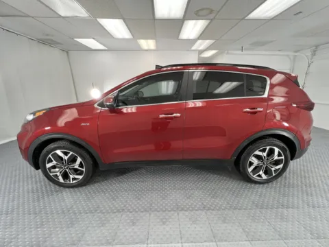More photos of 2022 Kia Sportage EX at MAG CDJR, MO