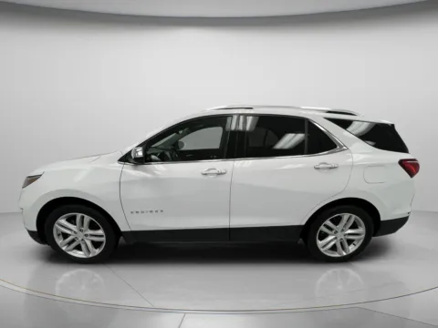 More photos of 2019 Chevrolet Equinox Premier at MAG CDJR, MO