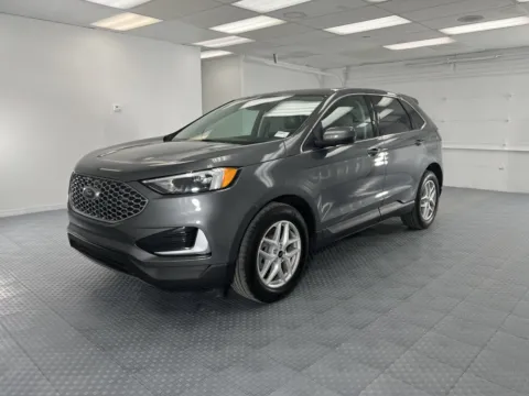 More photos of 2024 Ford Edge SEL at MAG CDJR, MO