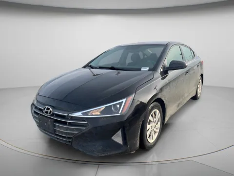 Black 2019 Hyundai Elantra SE for sale in Chillicothe, MO