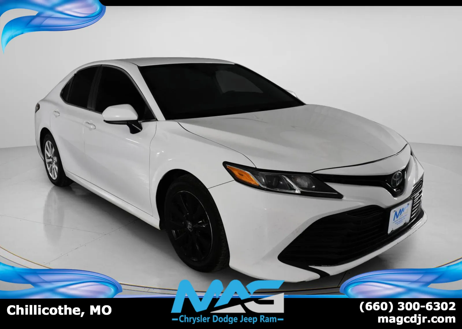 2020 Toyota Camry LE's photo