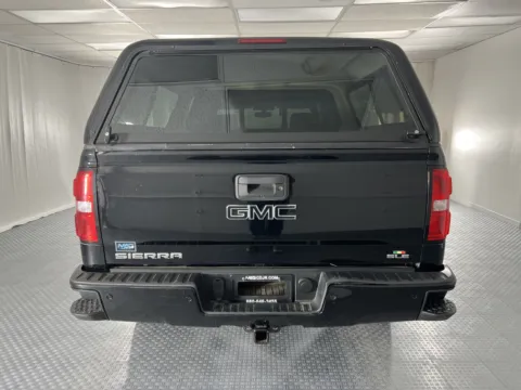 More photos of 2018 GMC Sierra 1500 SLE at MAG CDJR, MO