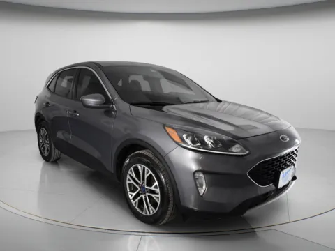 Photos of 2022 Ford Escape SEL for sale in Chillicothe, MO at MAG CDJR