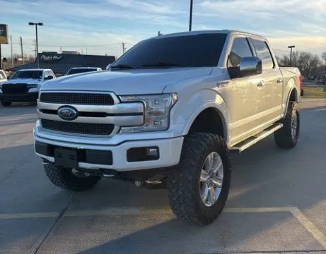 Photos of 2019 Ford F-150 Platinum 4WD SuperCrew 5.5' Box for sale in Chillicothe, MO at MAG CDJR
