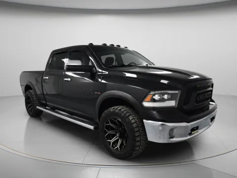 Photos of 2017 Ram 1500 Laramie for sale in Chillicothe, MO at MAG CDJR