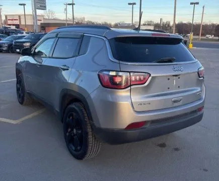 More photos of 2019 Jeep Compass Latitude at MAG CDJR, MO
