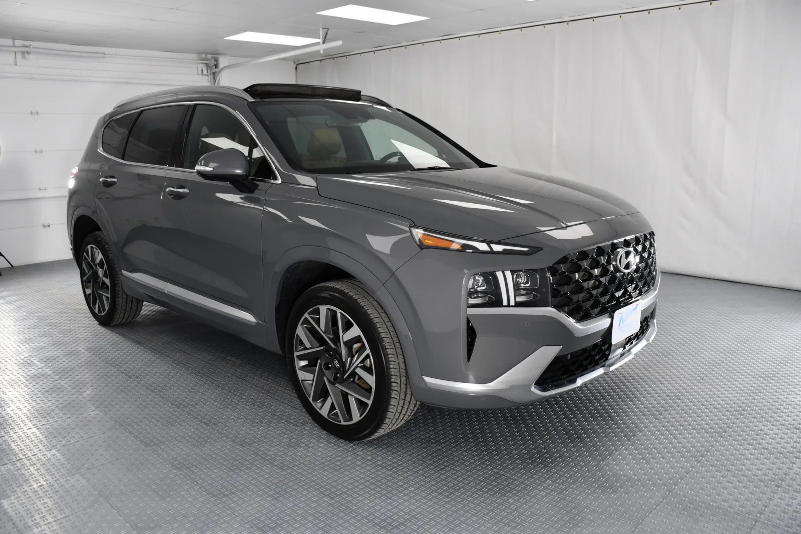 2023 Hyundai Santa Fe Calligraphy's photo