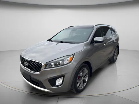 Photos of 2016 Kia Sorento SX for sale in Chillicothe, MO at MAG CDJR