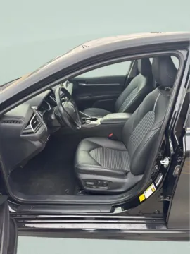 More photos of 2023 Toyota Camry SE at MAG CDJR, MO