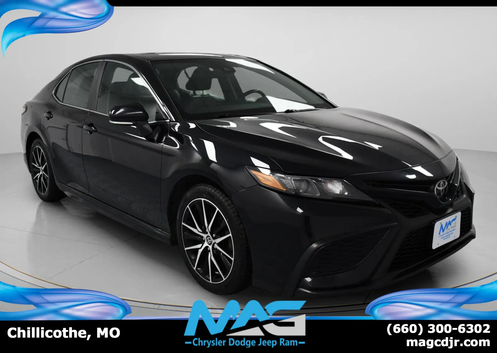 Black 2023 Toyota Camry SE for sale in Chillicothe, MO