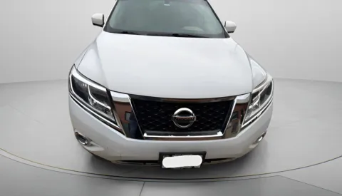 Photos of 2016 Nissan Pathfinder SL for sale in Chillicothe, MO at MAG CDJR