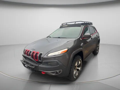 Photos of 2015 Jeep Cherokee Trailhawk for sale in Chillicothe, MO at MAG CDJR
