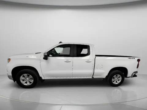 More photos of 2023 Chevrolet Silverado 1500 LT at MAG CDJR, MO