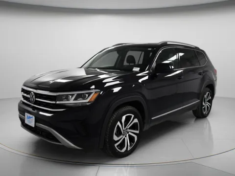 More photos of 2021 Volkswagen Atlas 3.6L V6 SEL Premium at MAG CDJR, MO