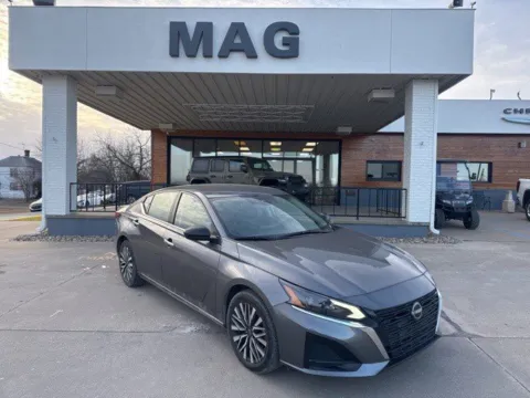 Gray 2024 Nissan Altima 2.5 SV for sale in Chillicothe, MO