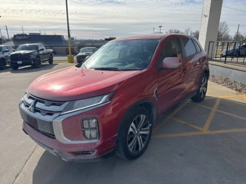 Photos of 2024 Mitsubishi Outlander Sport SE for sale in Chillicothe, MO at MAG CDJR