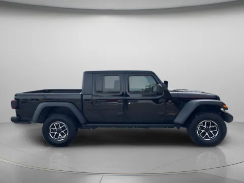 Another view of 2024 Jeep Gladiator Rubicon for sale in Chillicothe, MO at MAG CDJR