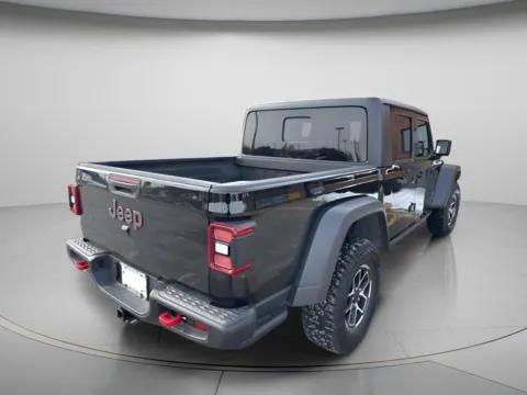 More photos of 2024 Jeep Gladiator Rubicon at MAG CDJR, MO
