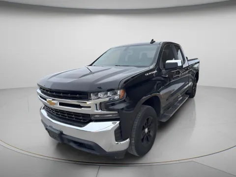Photos of 2019 Chevrolet Silverado 1500 LT for sale in Chillicothe, MO at MAG CDJR