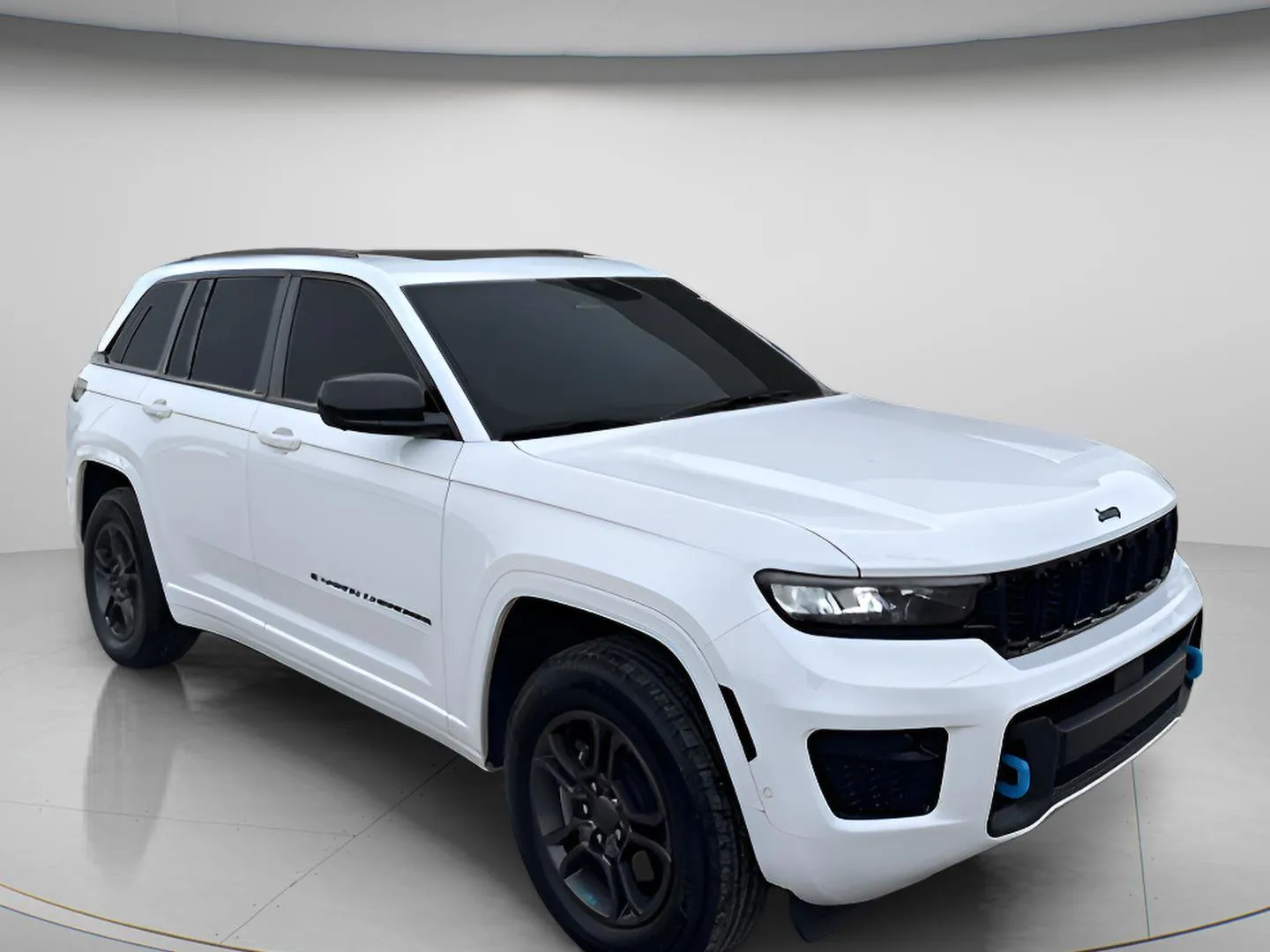 White 2024 Jeep Grand Cherokee 4xe Anniversary Edition for sale in Chillicothe, MO