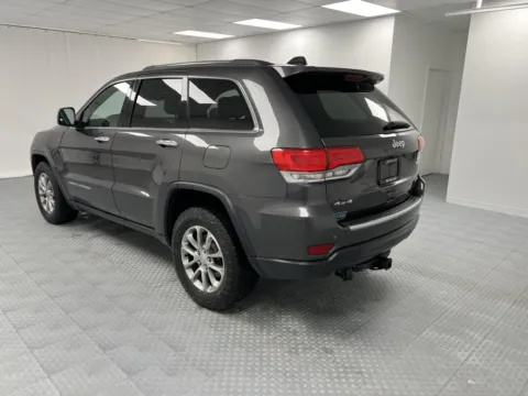 More photos of 2016 Jeep Grand Cherokee Limited at MAG CDJR, MO