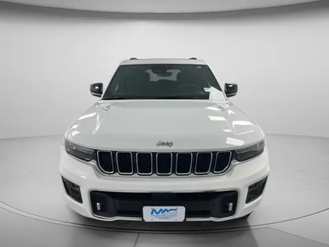 Another view of 2023 Jeep Grand Cherokee Overland for sale in Chillicothe, MO at MAG CDJR