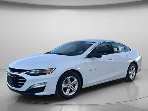 Photos of 2023 Chevrolet Malibu LS for sale in Chillicothe, MO at MAG CDJR