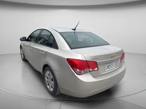 More photos of 2013 Chevrolet Cruze LS at MAG CDJR, MO