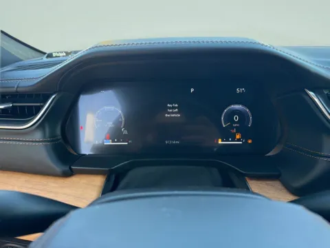 More photos of 2021 Jeep Grand Cherokee L Summit Reserve at MAG CDJR, MO