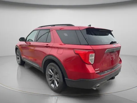 More photos of 2023 Ford Explorer XLT at MAG CDJR, MO